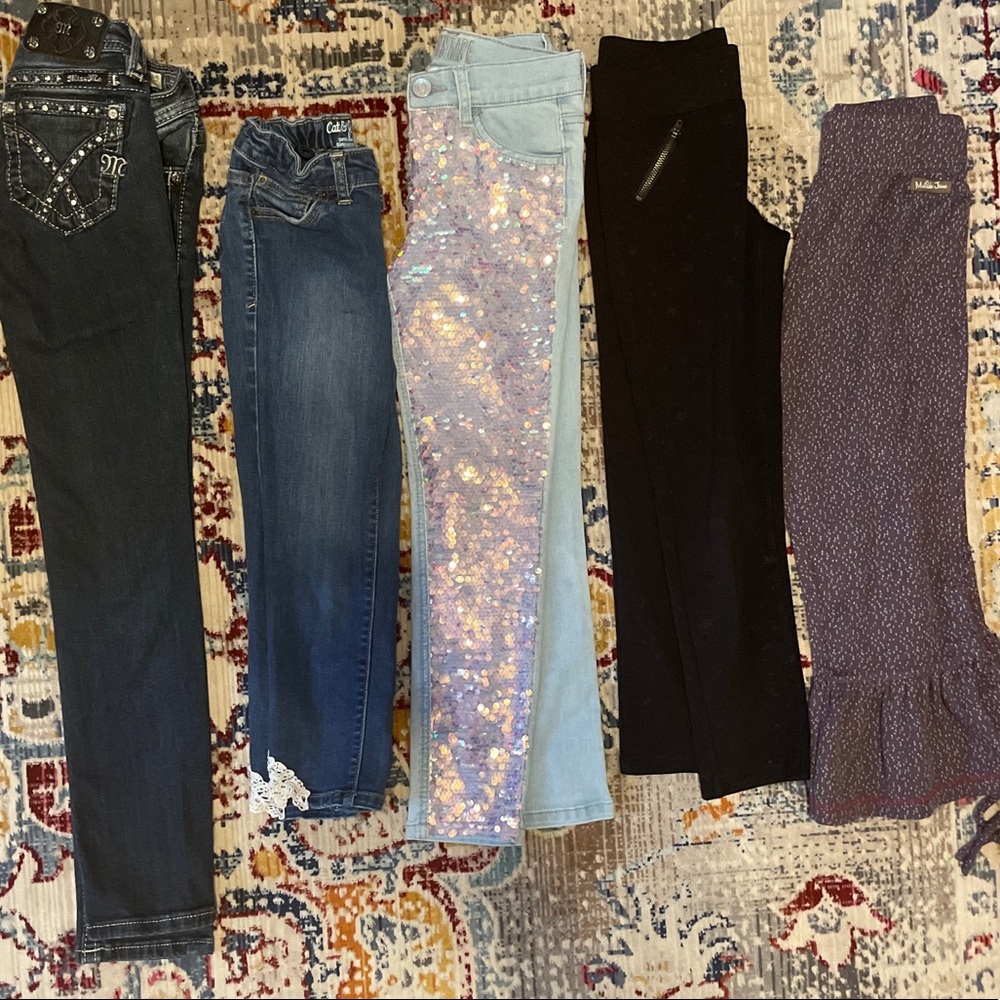 Lot of girls pants
